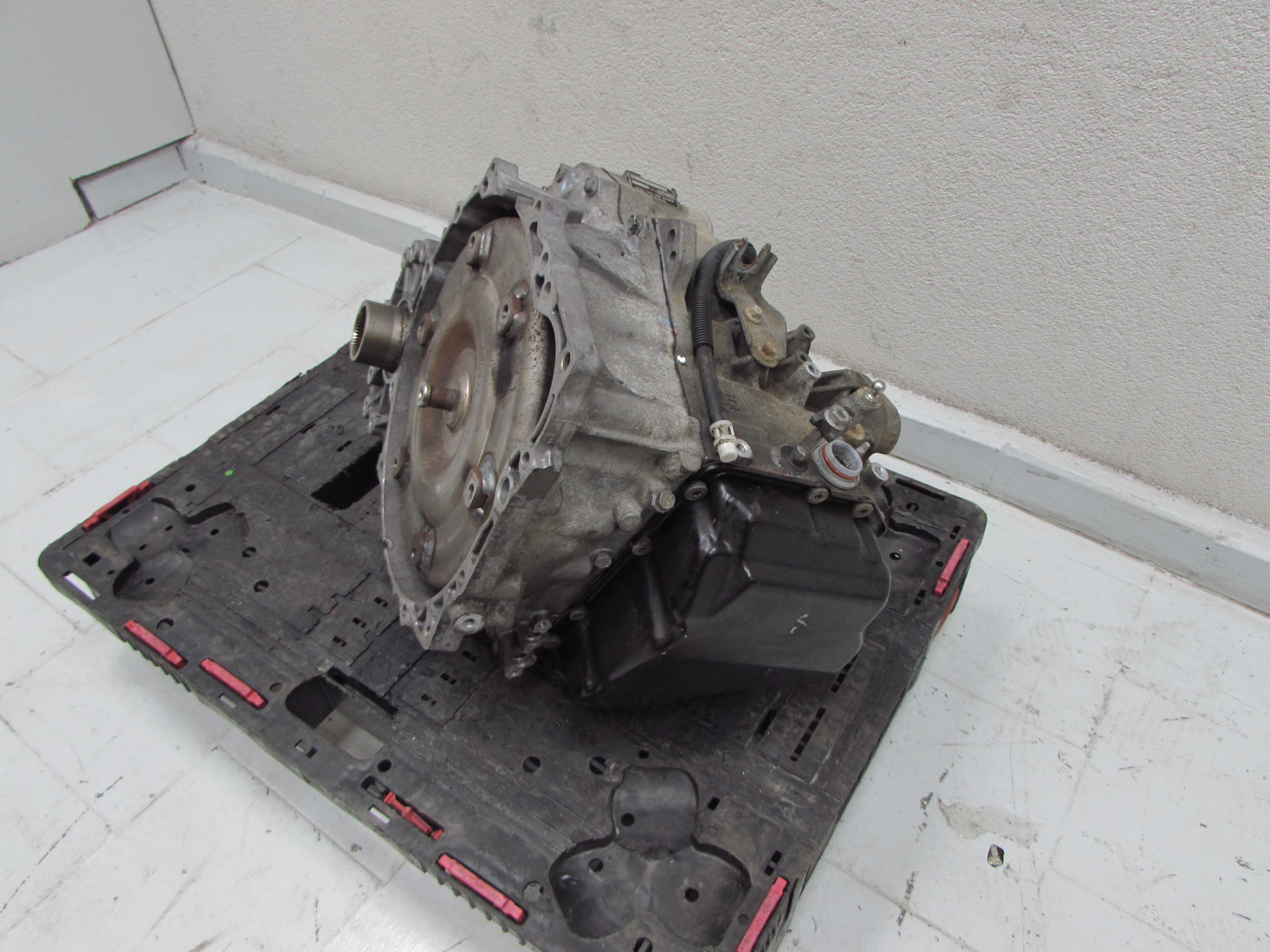 VOLVO XC90 LIFT 2.4 D5 07-14 SKRZYNIA BIEGOW AUTOMATYCZNA 30735326 31259317 TF-80SC VOLVO XC90 LIFT 2.4 D5 07-14 SKRZYNIA BIEGOW AUTOMATYCZNA 30735326 31259317 TF-80SC