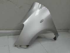 TOYOTA YARIS II LIFT 05-11 BLOTNIK PRZOD LEWY 1E7