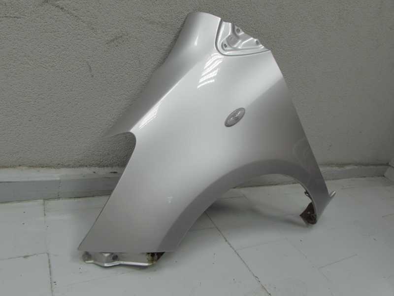TOYOTA YARIS II LIFT 05-11 BLOTNIK PRZOD LEWY 1E7