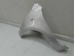 TOYOTA YARIS II LIFT 05-11 BLOTNIK PRZOD LEWY 1E7