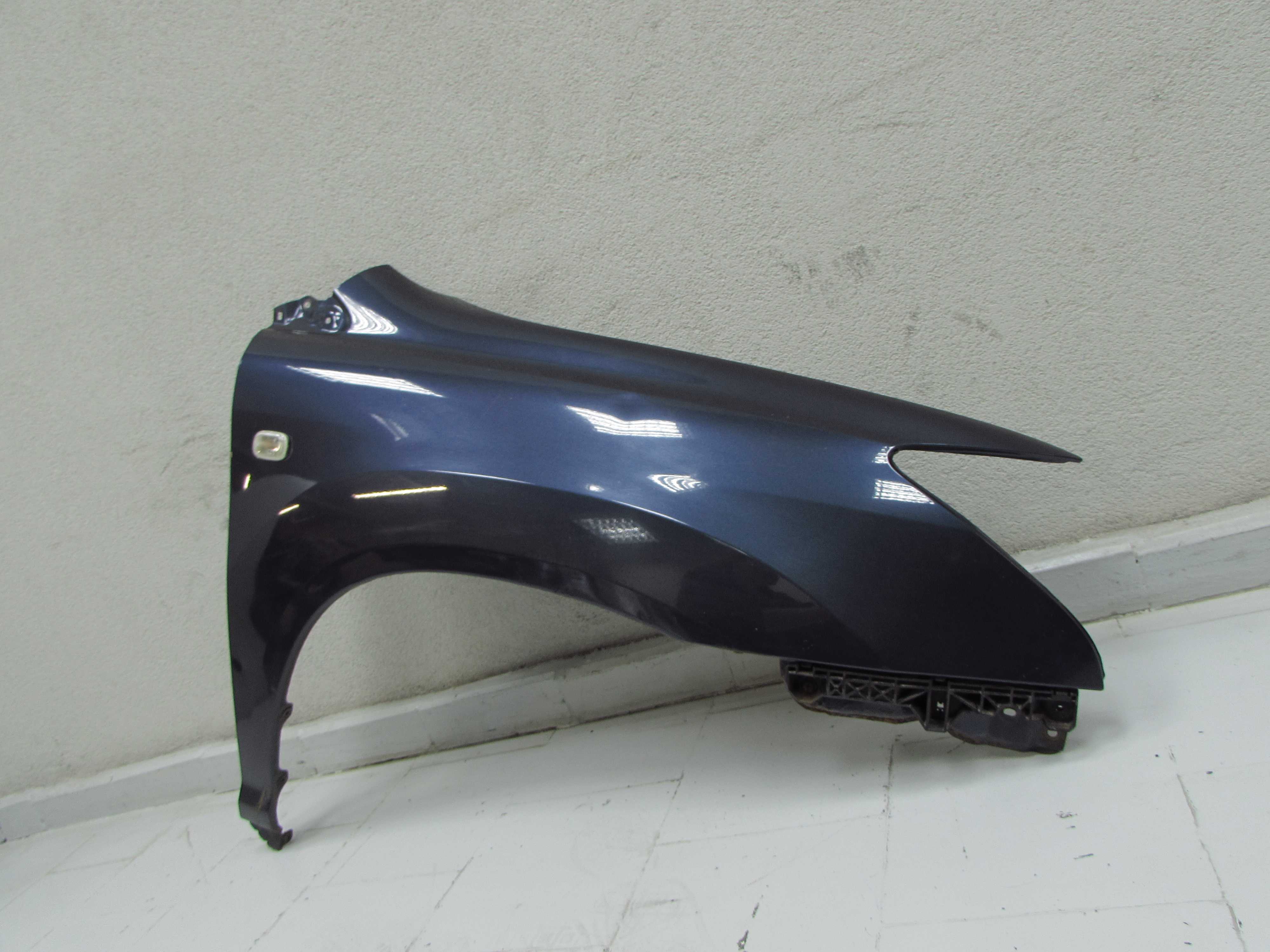 LEXUS RX 400 RX400 H 05-09 BLOTNIK PRAWY PRZOD KPL 8R7
