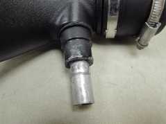 VOLVO XC90 2.4 D5 RURA PRZEWOD POWIETRZA DOLOT 30714480 30714479 06-