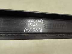OPEL ASTRA IV J LIFT FL 09-15 LISTWA OSLONA SZYBY CZOLOWEJ LEWA 13280301