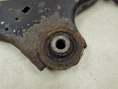 VOLVO S60 II V60 2.0 D3 D4 10-18 WAHACZ PRZOD PRAWY PRZEDNI 6G9N-3A052-BP