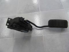 RENAULT LAGUNA II POTENCJOMETR GAZU 8200002905