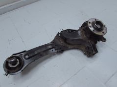 VOLVO S60 II V60 10-18 PIASTA ZWROTNICA WAHACZ TYL PRAWY 6G915A968