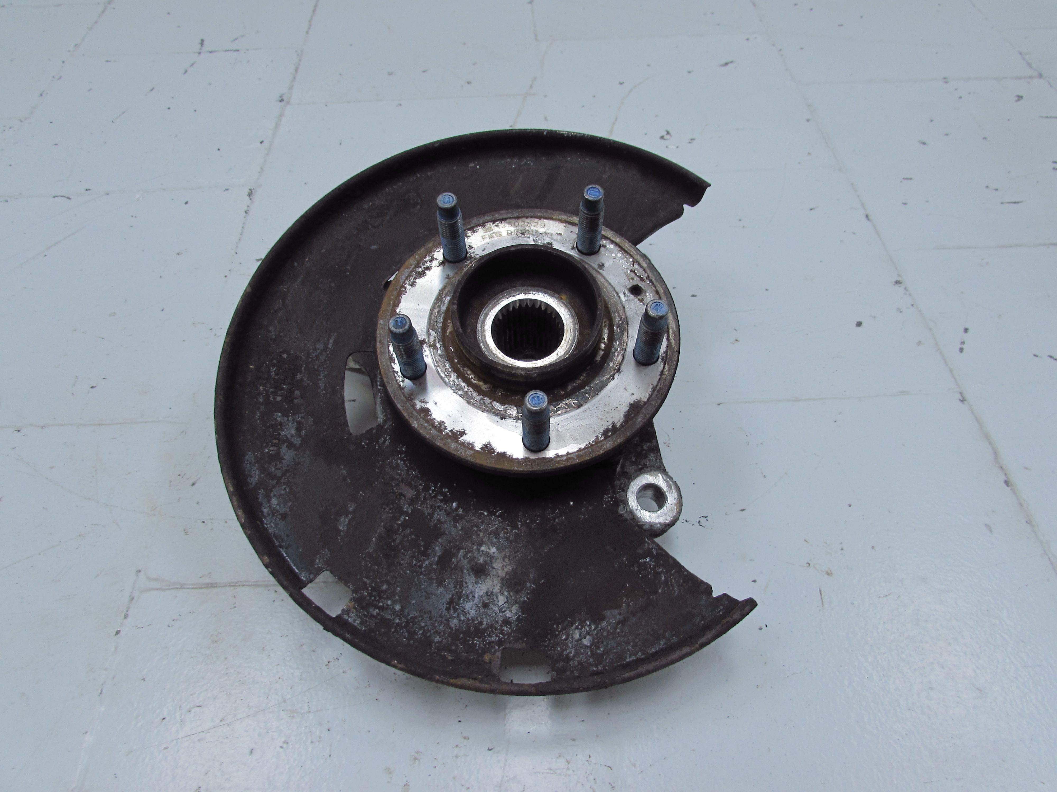 OPEL ASTRA J IV 1.7 CDTI 09-15 PIASTA ZWROTNICA PRZOD PRAWA OPEL ASTRA J IV 1.7 CDTI 09-15 PIASTA ZWROTNICA PRZOD PRAWA