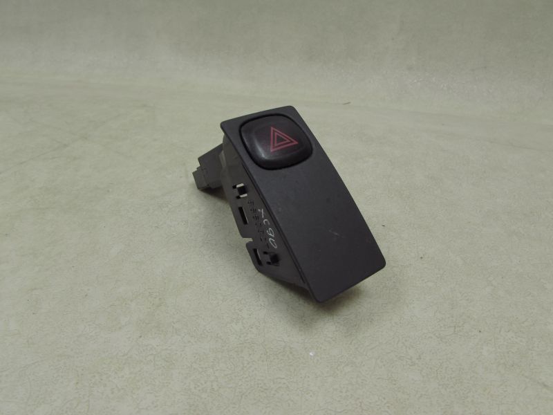 VOLVO XC90 06-14 PRZELACZNIK SWIATEL AWARYJNYCH 9123682 8660327