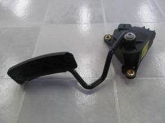 RENAULT CLIO III POTENCJOMETR GAZU 8200297343