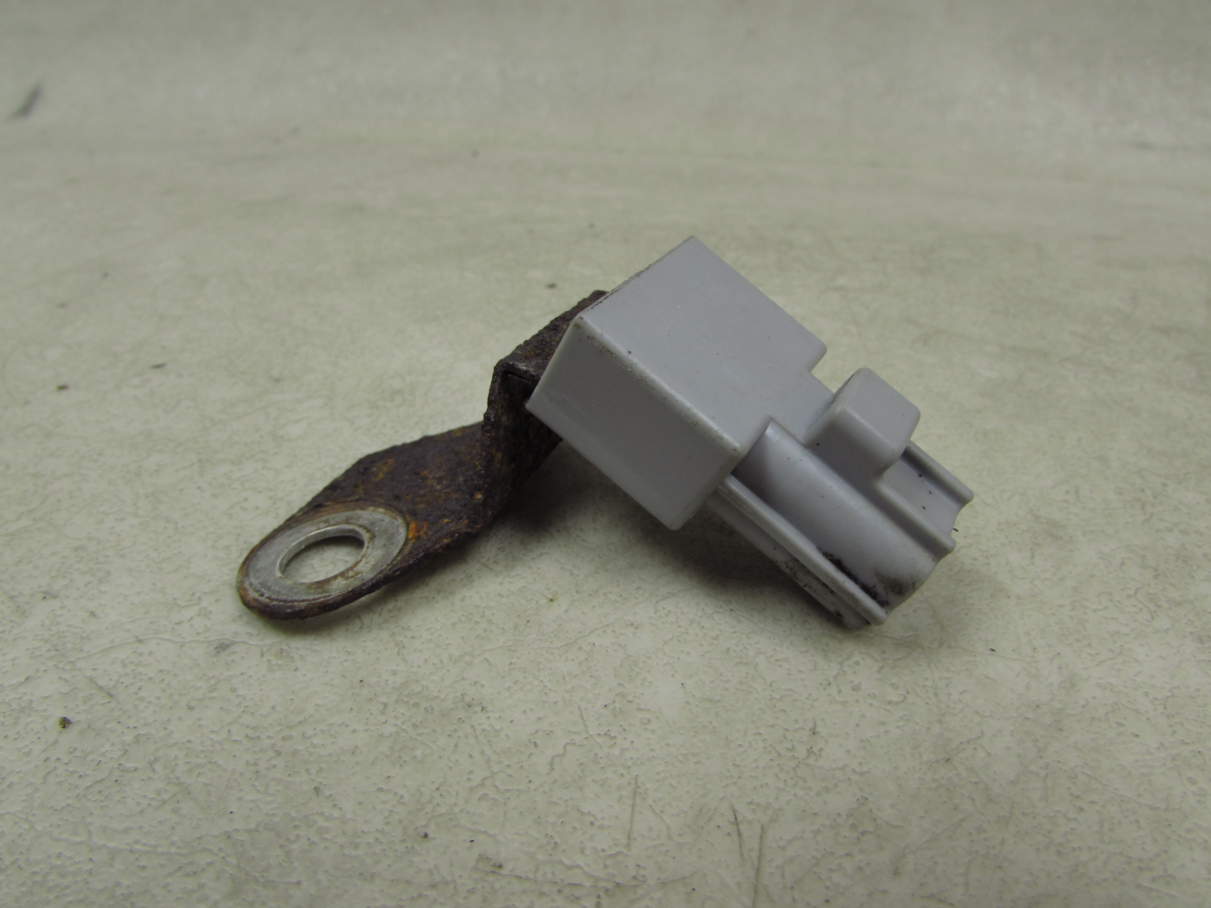 LEXUS RX400H 3.3 V6 03-09 PRZEKAZNIK KONDENSATOR 90980-04153