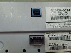 VOLVO S60 II V60 XC60 13-18 EKRAN WYSWIETLACZ NAWIGACJI 31382065