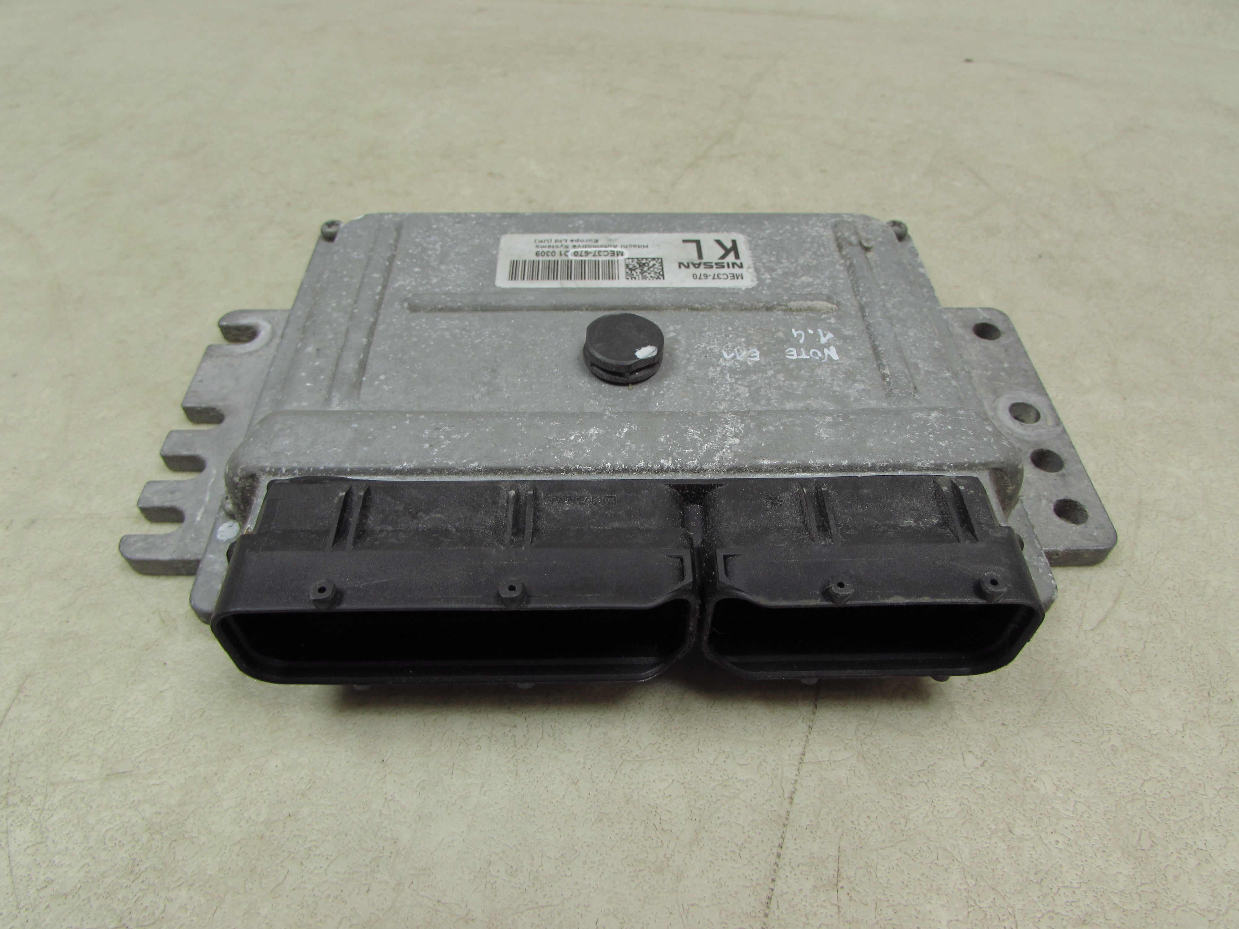 NISSAN NOTE E11 1.4 05-13 KOMPUTER STEROWNIK MEC37-670
