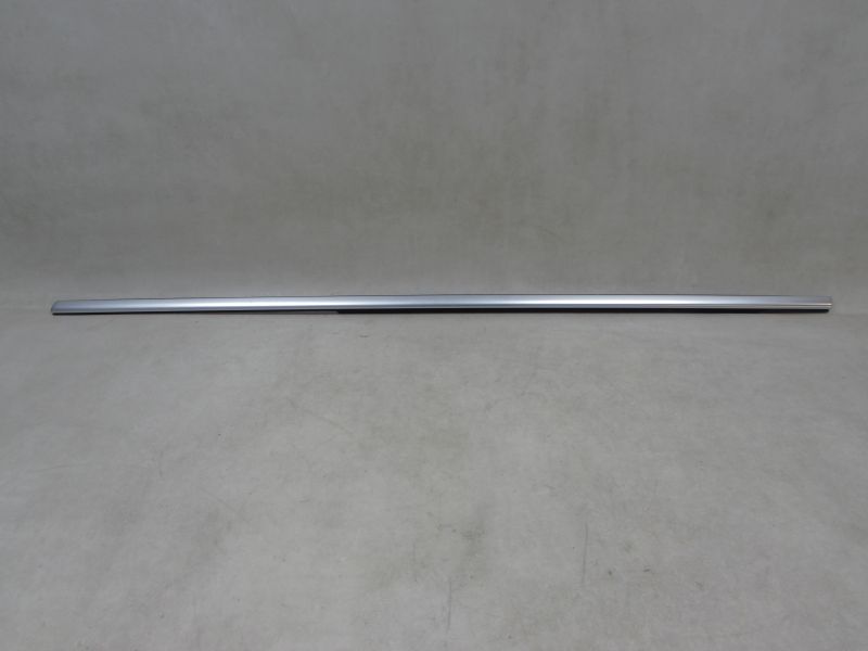 VOLVO S60 II 10-18 LISTWA USZCZELKA ZGARNIAJACA CHROM DRZWI TYL LEWA VOLVO S60 II 10-18 LISTWA USZCZELKA ZGARNIAJACA CHROM DRZWI TYL LEWA