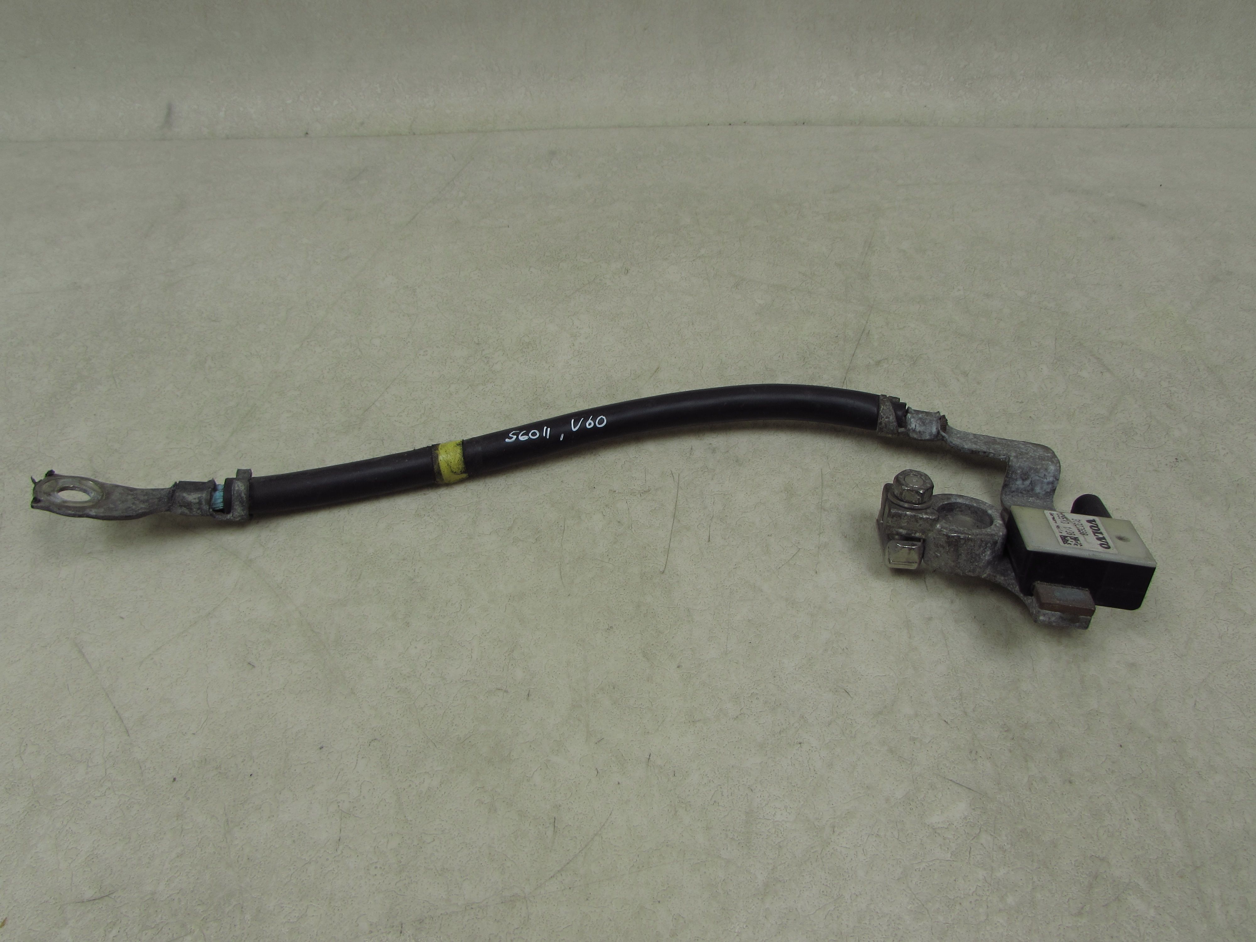 VOLVO S60 II V60 XC60 10-18 KLEMA MINUSOWA MASA 31327698