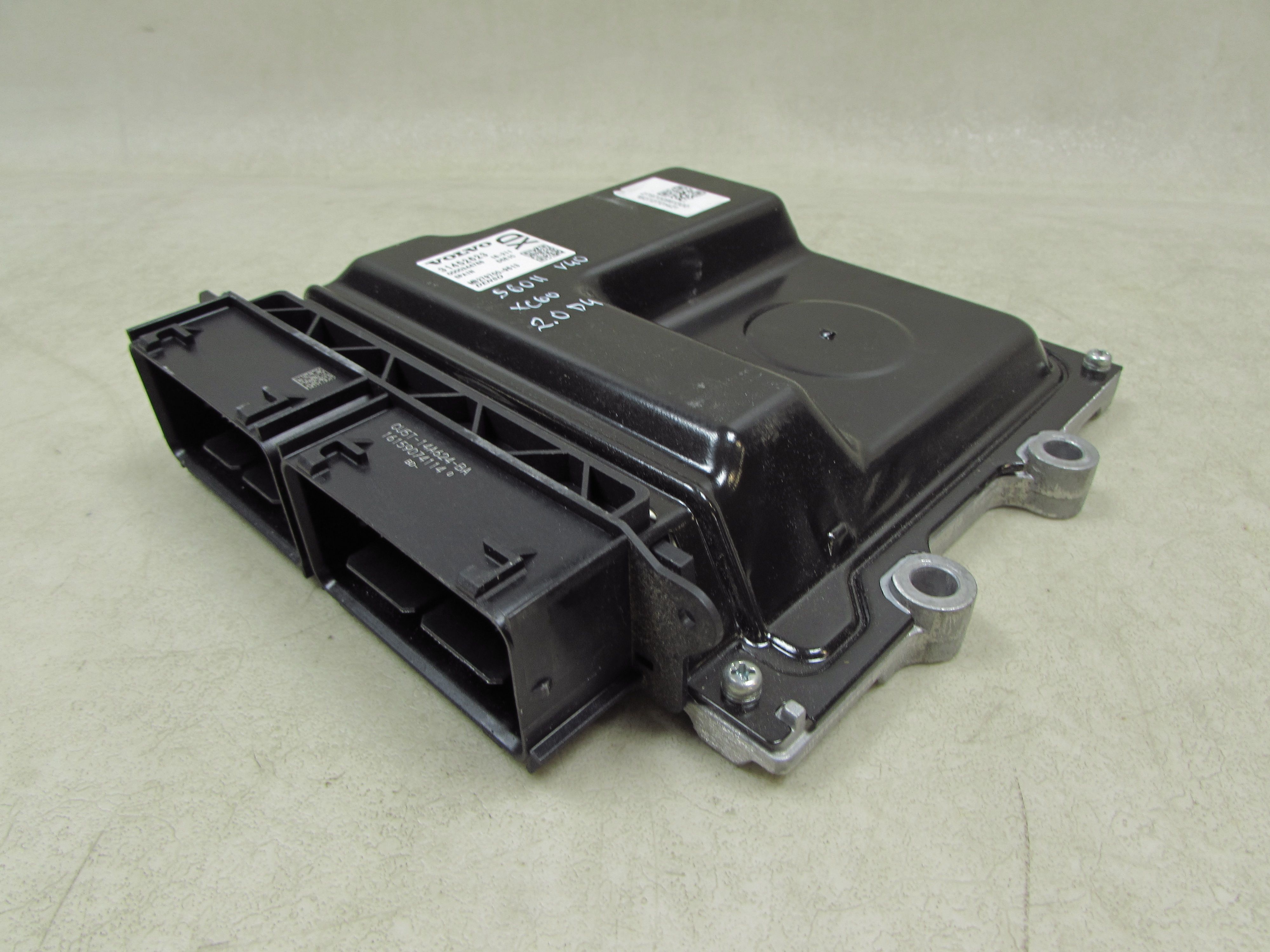 VOLVO XC60 S60 V70 S80 V50 C70 C30 08-17 2.0 D4 KOMPUTER STEROWNIK SILNIKA 31452623 VOLVO XC60 S60 V70 S80 V50 C70 C30 08-17 2.0 D4 KOMPUTER STEROWNIK SILNIKA 31452623
