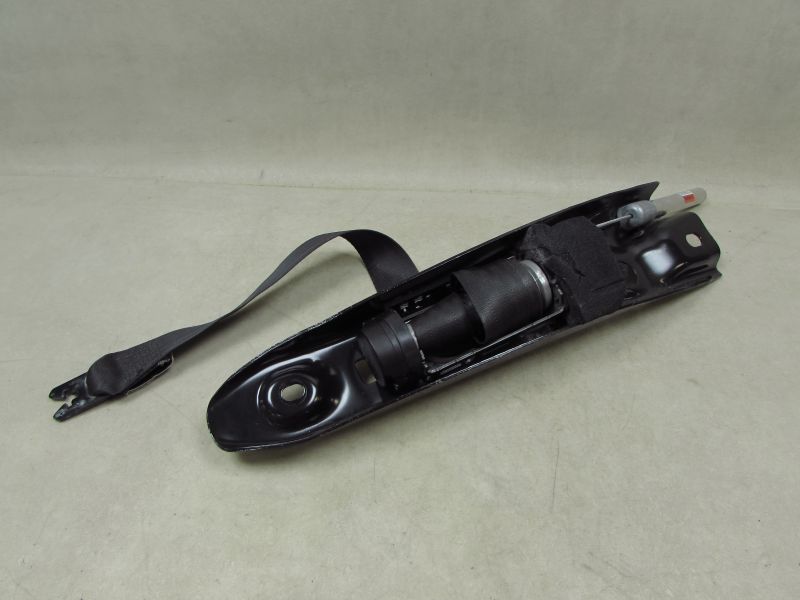VOLVO XC90 LIFT 06-14 PAS BEZPIECZENSTWA PRZOD PRAWY