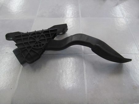 MAZDA 6 GG 02-08 POTENCJOMETR GAZU 198800-3460