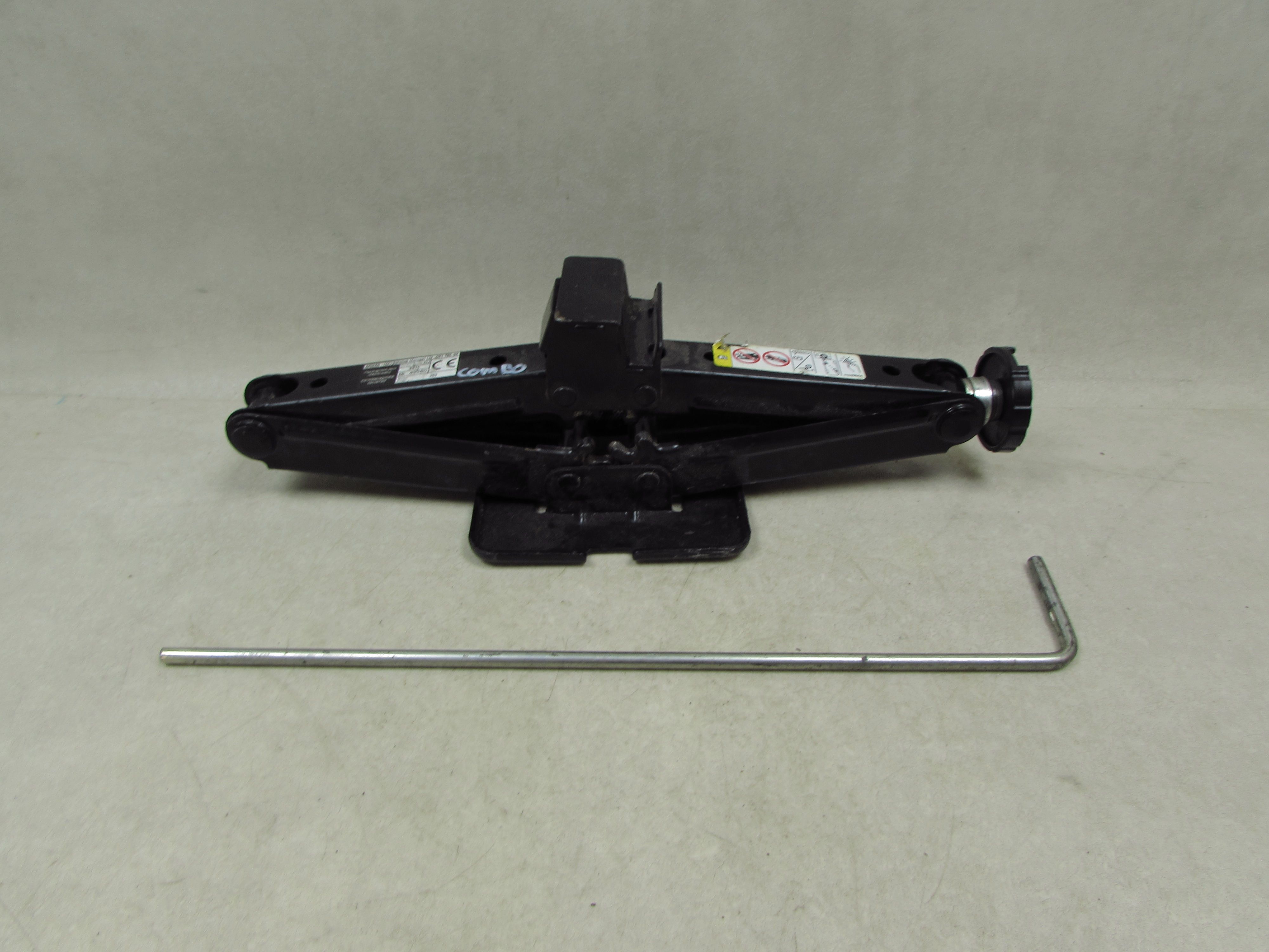 OPEL COMBO D 11-18 LEWAREK PODNOSNIK 04766498AA