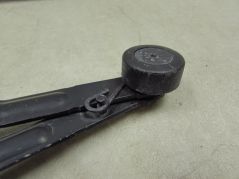 VOLVO XC90 ZAWIAS OGRANICZNIK KLAPY BURTY PRAWY LEWY 30674751 30674750 02-14