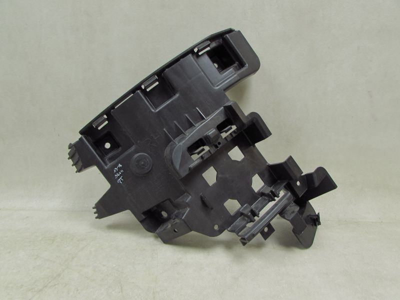 VOLVO S60 II 13-18 SLIZG ZDERZAKA TYL PRAWY 31323838