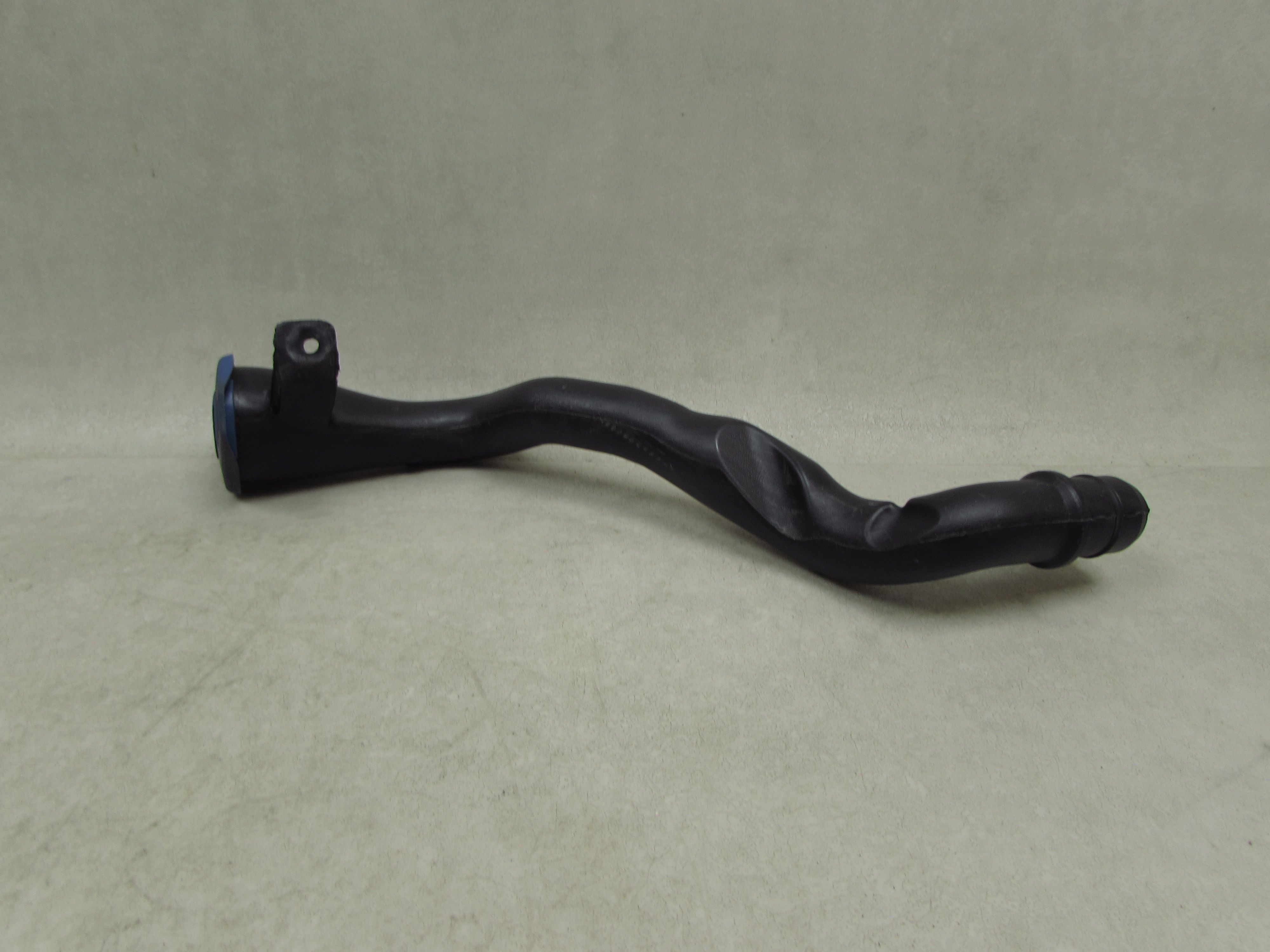 VOLVO S60 II V60 13-18 WLEW LEJEK ZBIORNIKA SPRYSKIWACZY 31391779