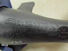 VOLVO S60 II V60 13-18 WLEW LEJEK ZBIORNIKA SPRYSKIWACZY 31391779