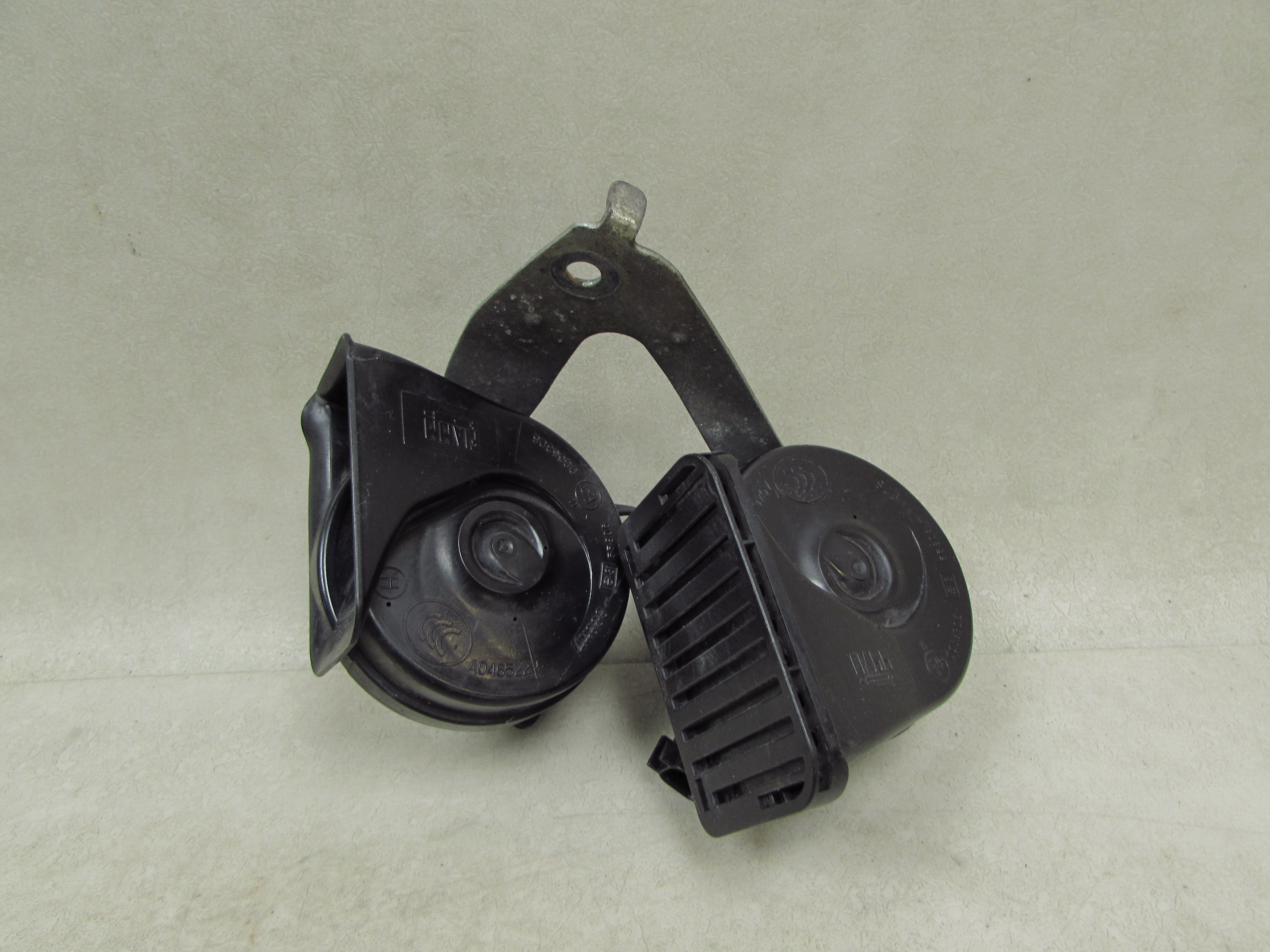 OPEL ASTRA J IV 09-15 KLAKSON SYGNAL DZWIEKOWY 20840162