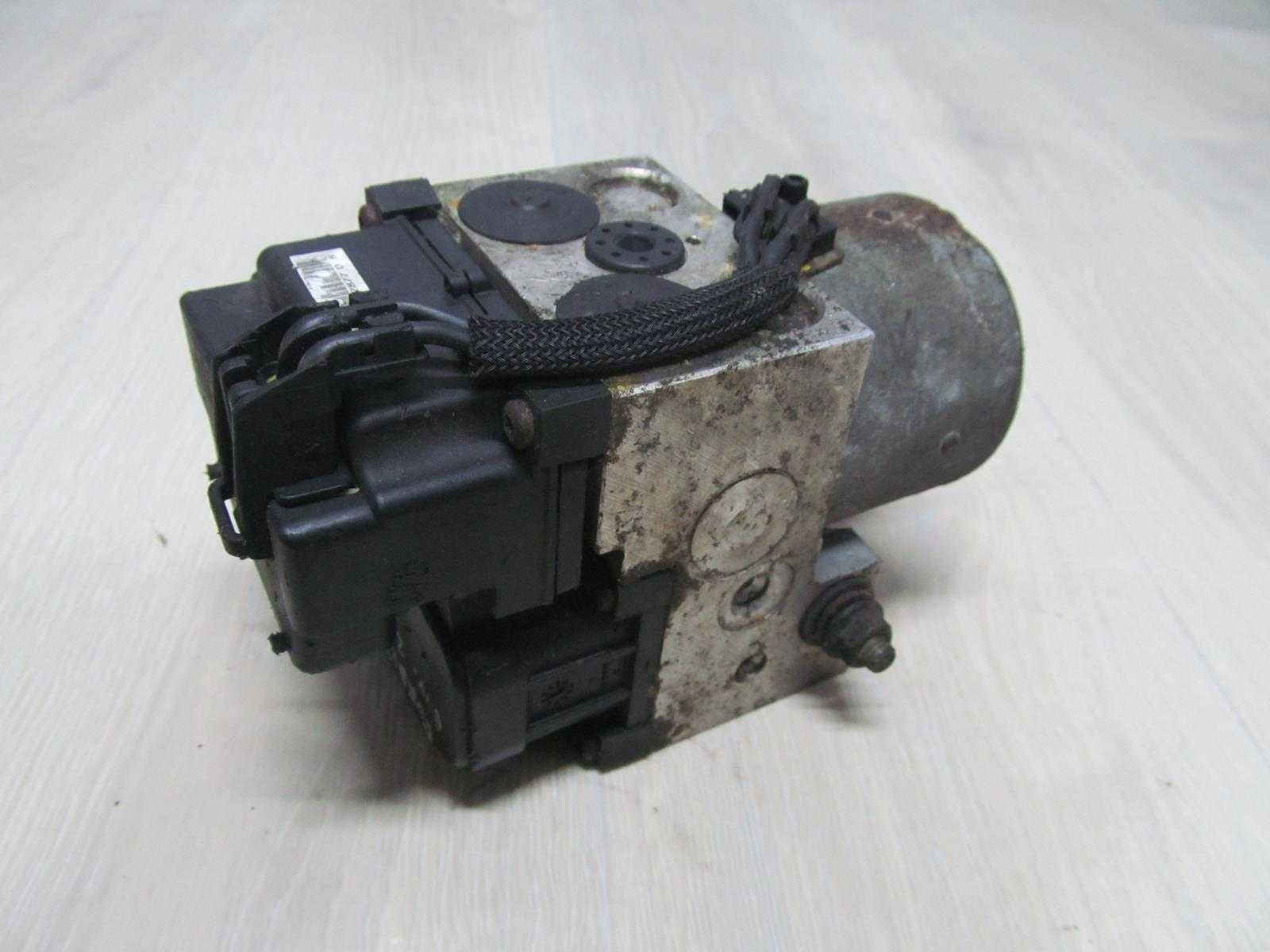 SUBARU FORESTER 97-02 POMPA HAMULCOWA ABS 27531FC010 11000040690