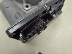 VOLVO V60  S60 II XC60 V40 II 2.0 D3 D4 13-18 PRZEPUSTNICA 31293930