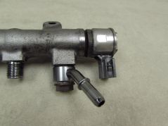 VOLVO S60 II V60 XC60 2.0 D4 13-18 LISTWA WTRYSKOWA CZUJNIK 31303612