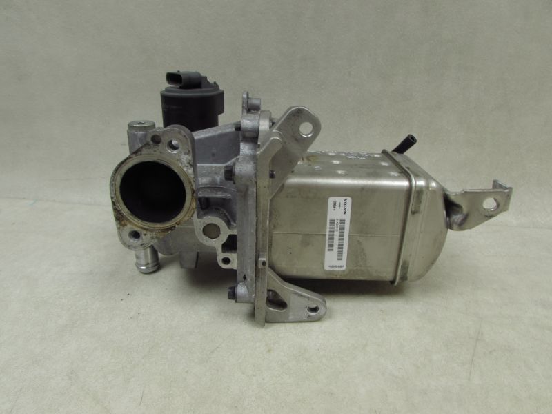 VOLVO S60 II V60 XC60 2.0 D3 D4 13-18 ZAWOR CHLODNICZKA SPALIN EGR 31422119 31422315