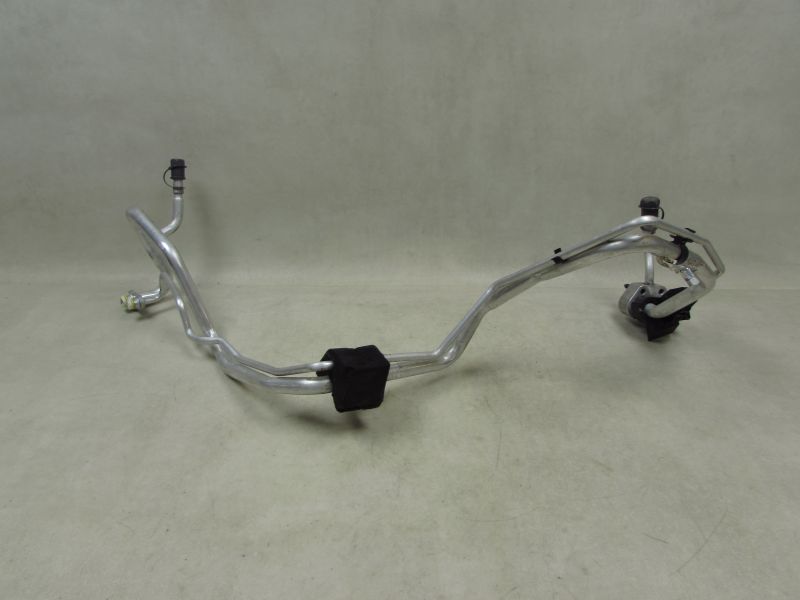 VOLVO S60 II V60 2.0 D3 D4 13-18 PRZEWOD KLIMATYZACJI VOLVO S60 II V60 2.0 D3 D4 13-18 PRZEWOD KLIMATYZACJI