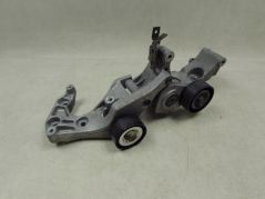 OPEL ASTRA J IV 1.7 CDTI 09-15 ŁAPA PODPORA NAPINACZ 55565570