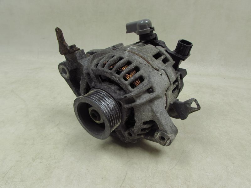 TOYOTA YARIS II 1.0 1KR 06-11 ALTERNATOR 27060-0Q040 0124225051