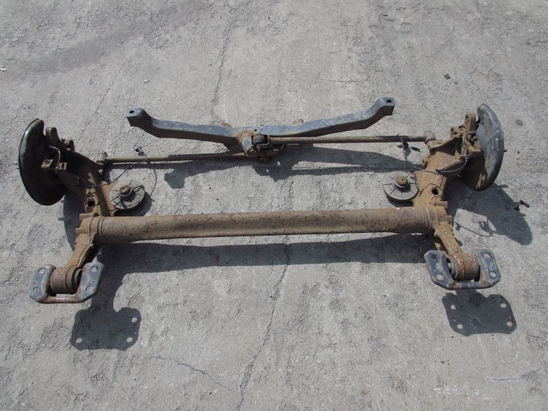 OPEL ASTRA J IV HB 09-15 BELKA ZAWIESZENIA TYL KPL