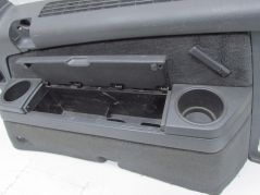 VOLVO XC90 LIFT 07-14 BOCZEK TAPICERKA BAGAZNIKA TYL PRAWY 39861665