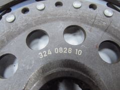 VOLVO S60 II V60 XC 2.0 D3 06- TARCZA SPRZEGLA DOCISK 324082810 9mm