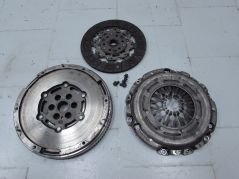 VOLVO PEUGEOT 1.6 D2 E-HDI 09-16 SPRZEGLO KOLO DWUMASOWE TARCZA 8MM DOCISK 415053710
