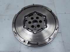 VOLVO PEUGEOT 1.6 D2 E-HDI 09-16 SPRZEGLO KOLO DWUMASOWE TARCZA 8MM DOCISK 415053710