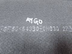 TOYOTA AYGO I 05-14 POLKA BAGAZNIKA 64330-0H030