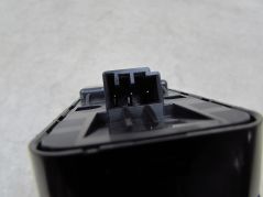 VOLVO S60 II V60 XC60 10-18 WLACZNIK PRZELACZNIK PANEL SZYBY PRZOD 31453267