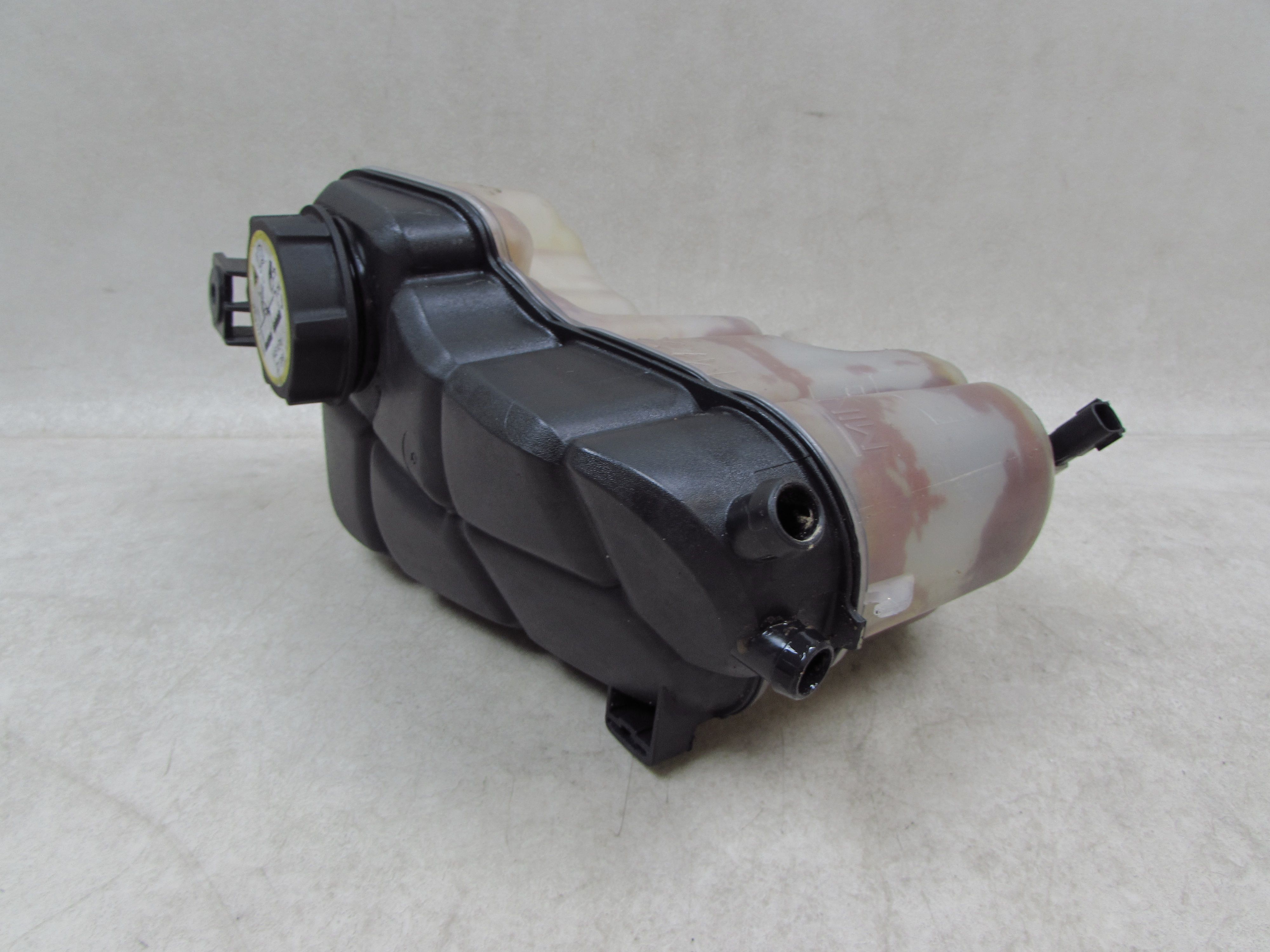 VOLVO S60 II V60 10-17 ZBIORNIK WYROWNAWCZY 6G91-8K218-CD