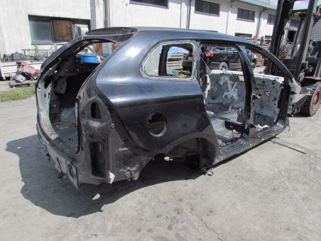 VOLVO XC60 08-17 CWIARTKA PODLUZNICA BLOTNIK CIETY PRAWY 452-46