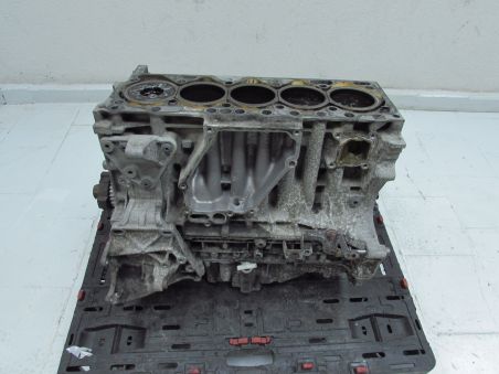 VOLVO V60 S60 XC60 S40 V50 C70 10-13  2.0 D3/D4 BLOK SILNIKA WAL TLOKI D5204T2
