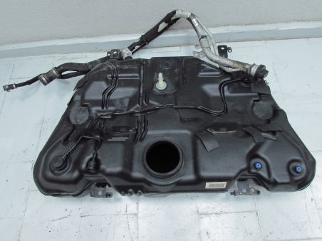 VOLVO XC60 2.4 D5 2WD 08-17 ZBIORNIK BAK PALIWA 31303264