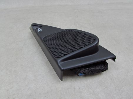VOLVO XC60 08-16 OSLONA TROJAKT GLOSNIK WYSOKOTONOWY LEWY BLIS 30781065