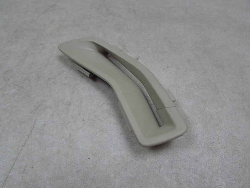 VOLVO XC60 08-17 OSLONA PROWADNICA PASA LEWA PRZOD 01287355