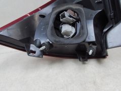 VOLVO XC60 08-17 LAMPA TYL PRAWA 89504241