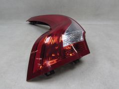 VOLVO XC60 08-17 LAMPA TYL LEWA 89504240