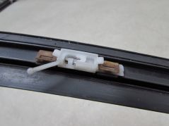 VOLVO XC60 08-07 LISTWA USZCZELKA ZASLEPKA DACHOWA DACHU LEWA 452-26